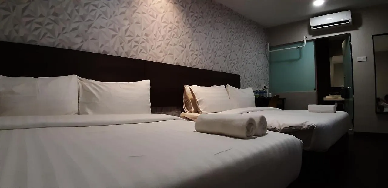 MIICO Hotel @ Mount Austin Johor Bahru 3*,